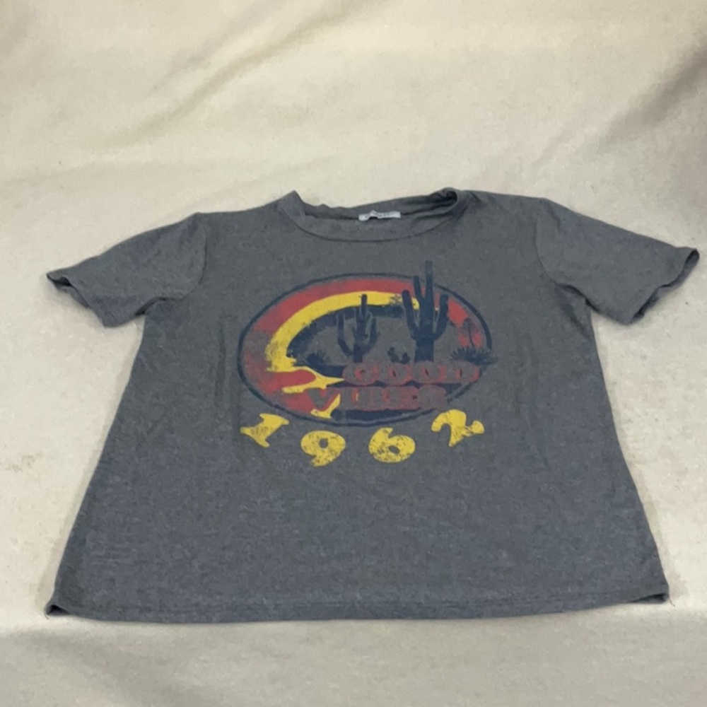 EUC Woman’s short sleeve Polagram t-shirt - Picture 4 of 4
